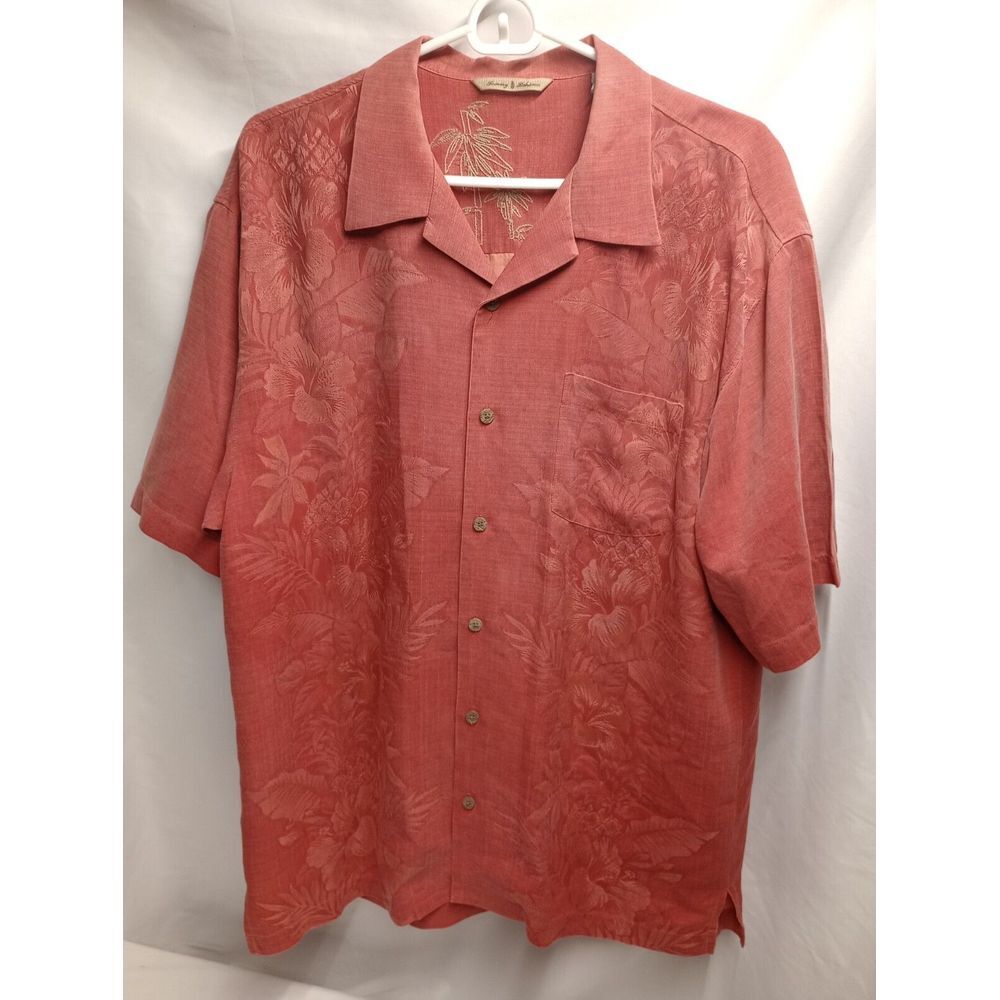Tommy Bahama Men's Medium Coral Salmon Silk Short‎ Sleeve Button Down Shirt